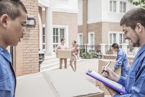Choosing the right removal company in Stepney