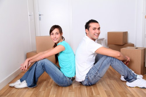 Efficient loading of belongings onto a moving truck